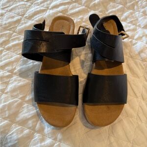 Kelsi Dagger Brooklyn Dune Platform sandals